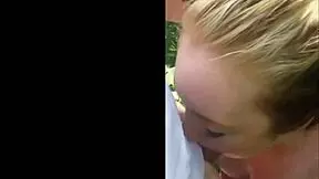 Watch this cute Tinder girl give an outdoor blowjob?