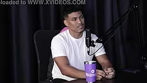 morena safada, tell me about that weird video while i lick you outdoors