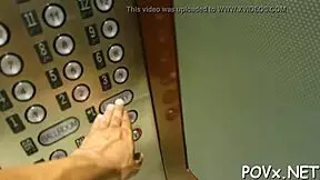 Hard dick brings joy to horny chick