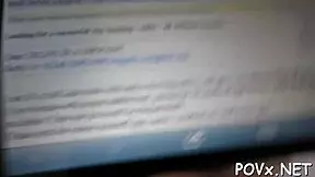 Hard dick brings joy to horny chick