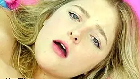 Luminous Blonde Beauty Boldly Shows Her Sexy Body In Casting