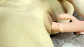 trying new santa's gift for my pussy and orgasming hard 🔥