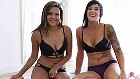 Nikki Heart And Josie Jagger Use Best Sex Toys!