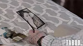 smile for the camera johnny goodluck victoria voxxx