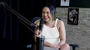 she loves anal sex and bdsm with 8 men 😈