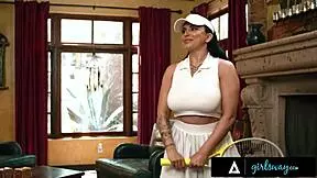 romi rain teaching kimmy kimm some naughty tennis moves 😏