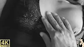 Pastorka me je sesala brez kondoma na podeželju, potem sem jo analno jebal 😏