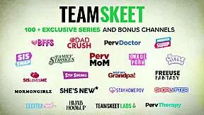 Shooting Porn With My Flexible Girlfriend