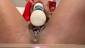 Redhead Teen 18+ Shows Big Pussy Lips in Late Night Solo Call