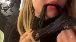 fucking in public with close up on shaved pussy 😍