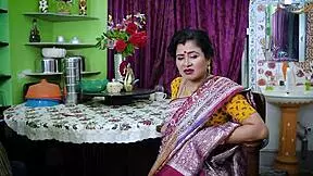 Intriguing Desi Housewife's Rough Hardcore Ride with Servant in Full Action