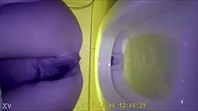 asian teen 18+ pee in toilet hidden