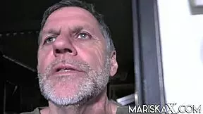 Mariskax Caroline, blindfolded and moaning, takes double dick in pussy and ass