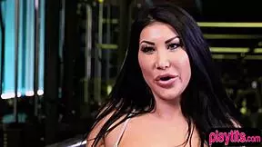 So, You’re Not Into Sports? Watch This Fitness Babe Change Your Mind.