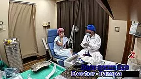 Dr Tampa Questions Care with Ditria Rose in Hospital Roleplay