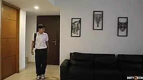 watching my stepmom get fucked 😍