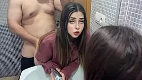 Наблъскаха всичко в бърз бански чук и е на запис