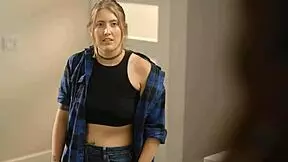 Asian Coed Lulu Chu Seduces Former Babysitter Electra Rayne