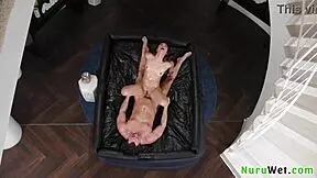 Sexy masseuse RIDES client's HUGE dick to ORGASM