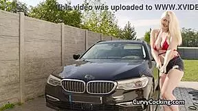 girlfriend cleans the car with big tits and deepthroat