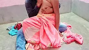 Indian Beautiful Muslim Girl Gets ASS FUCKED Hard by Tailor!