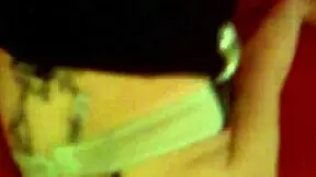 고통스러운 독일 금발 아마추어가 거친 애널 섹스 😩