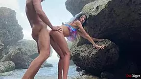 I MET A BEAUTIFUL MERMAID ON AN ISLAND AND GAVE HER LEGS SO THAT SHE COULD SWALLOW MY CUM IN DOGGYSTYLE OUTDOOR FUCK.
