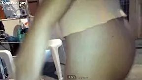 Ay Ay, She Loses Bet And Pays With Ass Riding