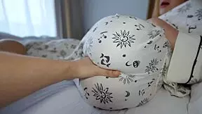 أخت الزوجة الشقية تنيك بقوة في وضعيات مجنونة لكريم باي فوضوي.