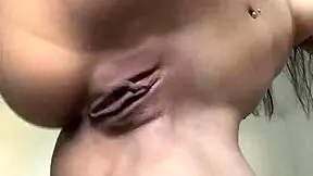 Latina Teen Babe Dances Naked, Twerks Big Ass, and Opens Wide