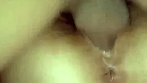 friend helps out when boyfriend neglects her