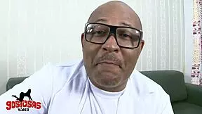 Desmaiei seeing negao's huge cock. Jota slams petite Brazilian teen hard!