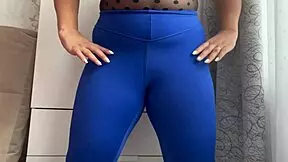 Hot Stepmom Stretches Her Horny Body to Orgasm