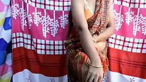 my ex girlfriend wed an old guy but calls me for rough banging 😏