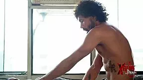 Hot women suck the boxing coach's dick