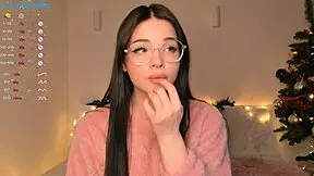 W0wgirls Liza Stuns with Petite 18+ Boobs on Web Chat! 😍