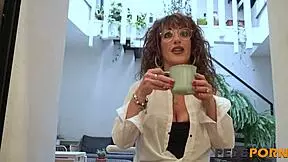 i taught sex lessons to young 18+ man with rimming, divorced milf lydia moaning 😩