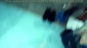 Najdem vse, kar želiš masturbirati s svojo pornsko ženo, samo veliki kurci