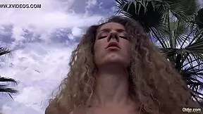 How does a skinny nympho handle a rich oldman’s doggystyle?