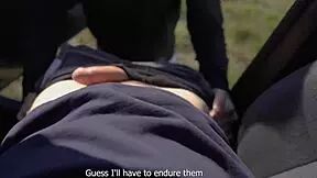 Adolescentă 18+ excitată suge în călătorie cu mașina POV