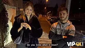 Vip4k česká baba Coco zradí cuckold BF pre tetovanie za peniaze