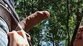 Real outdoor deepthroat blowjob caught behind the scenes