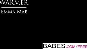 Babes Emma Mae Warms Up with Intense Action