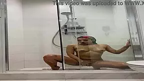 naked roxy showers and masturbates