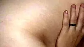 is that gordita getting a delicious fuck?