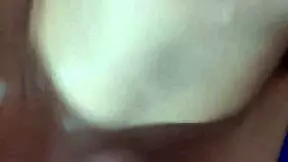 Esposa trai marido e ele goza nos peitos