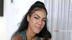 Step sis couldn't be indifferent too long - maya farrell johnny love