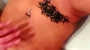 Belle petite Emy Angel plays with herself so sexy! 😍