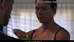 Family’s Final Salute with Dana Vespoli and Oliver Flynn Deepthroating Hard