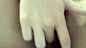 Pendejita masturbates for me in petite teen style.